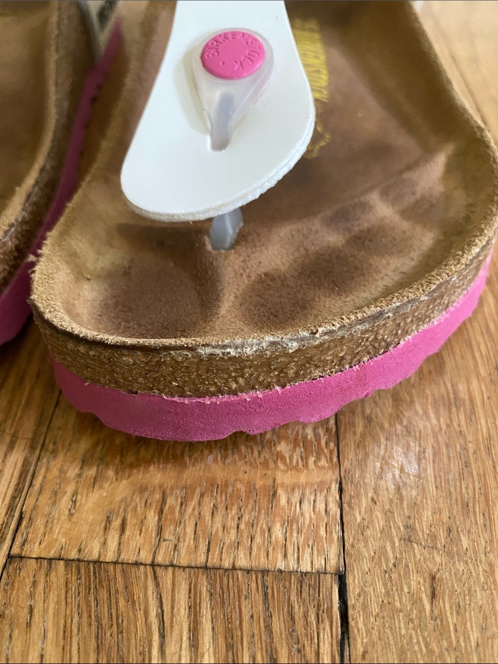 Birkenstock Gizeh 35, White Thong Sandals with Pink Accents - Picture 5 of 15